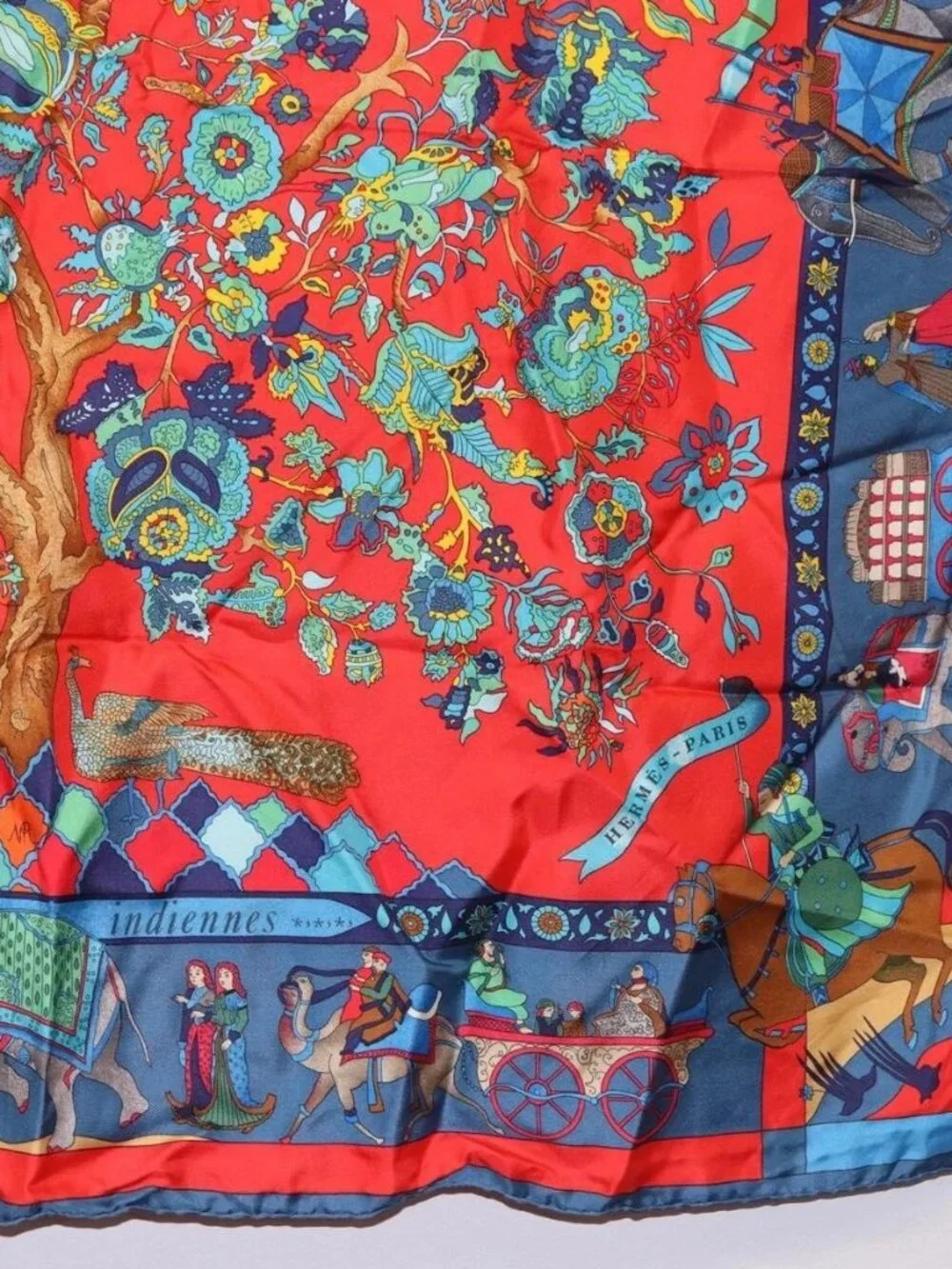 HERMES Carre 90 Scarf 